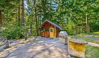 14361 Maple Creek Rd, Arcata, CA 95550