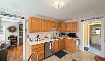 221 Birch St, Bangor, ME 04401