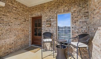 1402 Victoria Ln, Brandon, MS 39042
