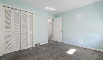 14861 Russell Ave, Allen Park, MI 48101