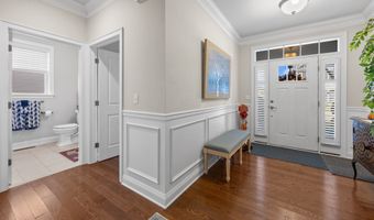 81 Fieldstone Ln 81, Beacon Falls, CT 06403