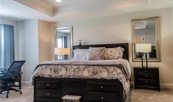 610 SW 5th St, Bentonville, AR 72712