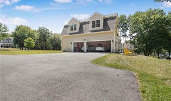 31 Ridge St, Berkley, MA 02779