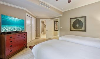 24 Hoolei Cir T-1, Kihei, HI 96753