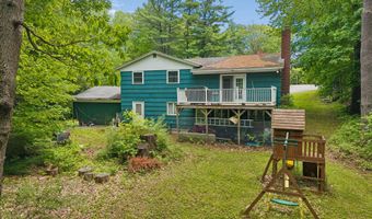 10 Ridgewood Dr, Augusta, ME 04330