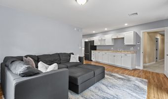 271 Red Gate Ln, Acton, ME 04001