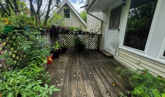 118 Foster Dr, Bennington, VT 05201