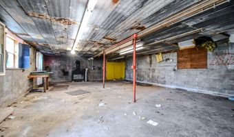 304 N 3rd St, Anna, OH 45302