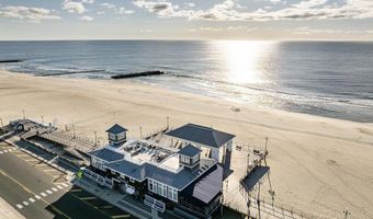 39 E End Ave, Avon By The Sea, NJ 07717