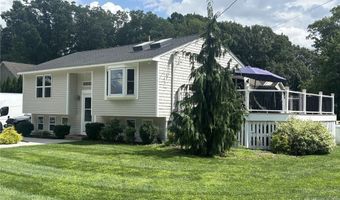 23 Granite St, Johnston, RI 02919
