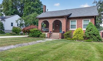 156 Woodhill Dr, Amherst, OH 44001