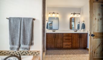 4558 Perry St, Bozeman, MT 59718