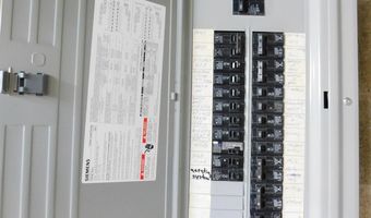 251 Habant Dr, Amherst, OH 44001