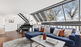 401 River Ln, Anoka, MN 55303