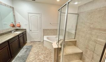 5029 Parkview Pl, Addison, TX 75001