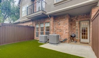 4138 Towne Green Cir, Addison, TX 75001