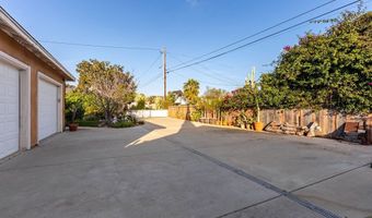 1121 Vista Way, Oceanside, CA 92054