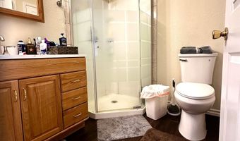 2110 W Bullock Ave, Artesia, NM 88210