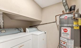 9034 Kenwood Dr 10, Spring Valley, CA 91977