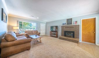 21169 Shelly Ln, Anderson, CA 96007