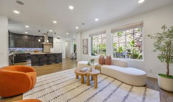 827 W Heritage Oak Ct, Altadena, CA 91001