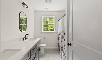 20 Georgia Rae Way, Attleboro, MA 02703