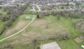 1107 N 3rd St, Bardstown, KY 40004