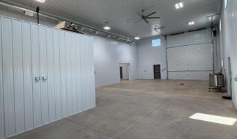 217 E Honeysuckle St, Brandon, SD 57005