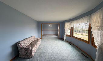820 Skyline Dr, Bassett, NE 68714