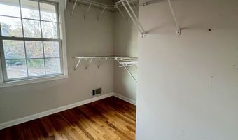 325 University Cir, Athens, GA 30605