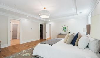 6508 CALLANDER Dr, Bethesda, MD 20817