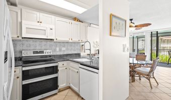 75-5782 KUAKINI Hwy 208, Kailua Kona, HI 96740