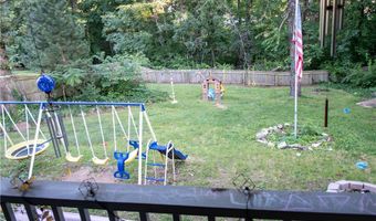 17 Ipswich Dr, Bella Vista, AR 72714