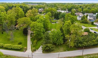 107 Hilltop Dr, Amherst, OH 44001