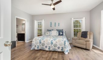 9995 Cedar View Ln, Aurora, IN 47001