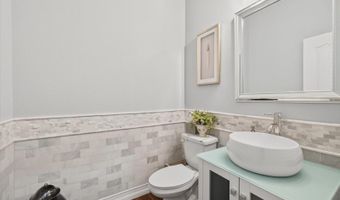 6609 CURRENT Dr, Apollo Beach, FL 33572