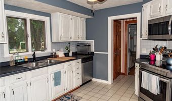 21 Carlson Dr, Cumberland, RI 02864