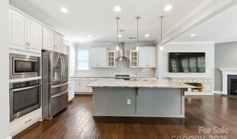 11216 Preservation Ln, Charlotte, NC 28278