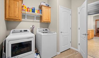 395 Parker Dr, Belgrade, MT 59714