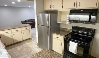 800 1st Dr NW 102, Austin, MN 55912