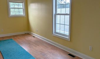 200 W MARKET St 2, Greenwood, DE 19950