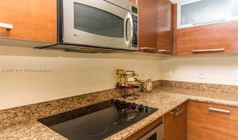 3330 NE 190th St 2411, Aventura, FL 33180
