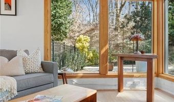 1807 Lenox Rd NE, Atlanta, GA 30306