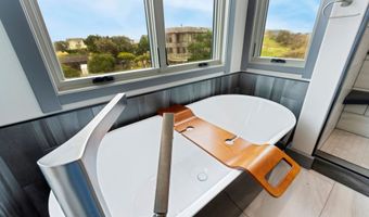 2485 BEACH LOOP Dr, Bandon, OR 97411