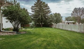 610 25th St SW, Austin, MN 55912