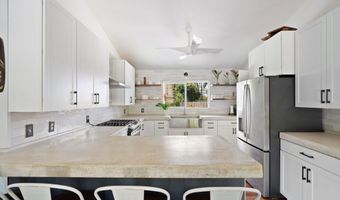 6100 KAWAIHAU Rd, Kapaa, HI 96746