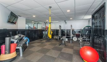 4 GARRY Ln, Andover, NJ 07848