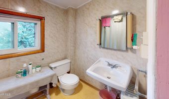 305 E Logan Ave, Altoona, PA 16602