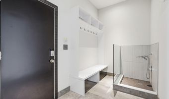6600 RESERVES HILL Ct, Annandale, VA 22003
