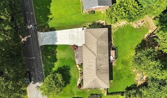 184 Cold Creek Dr, Alpharetta, GA 30009